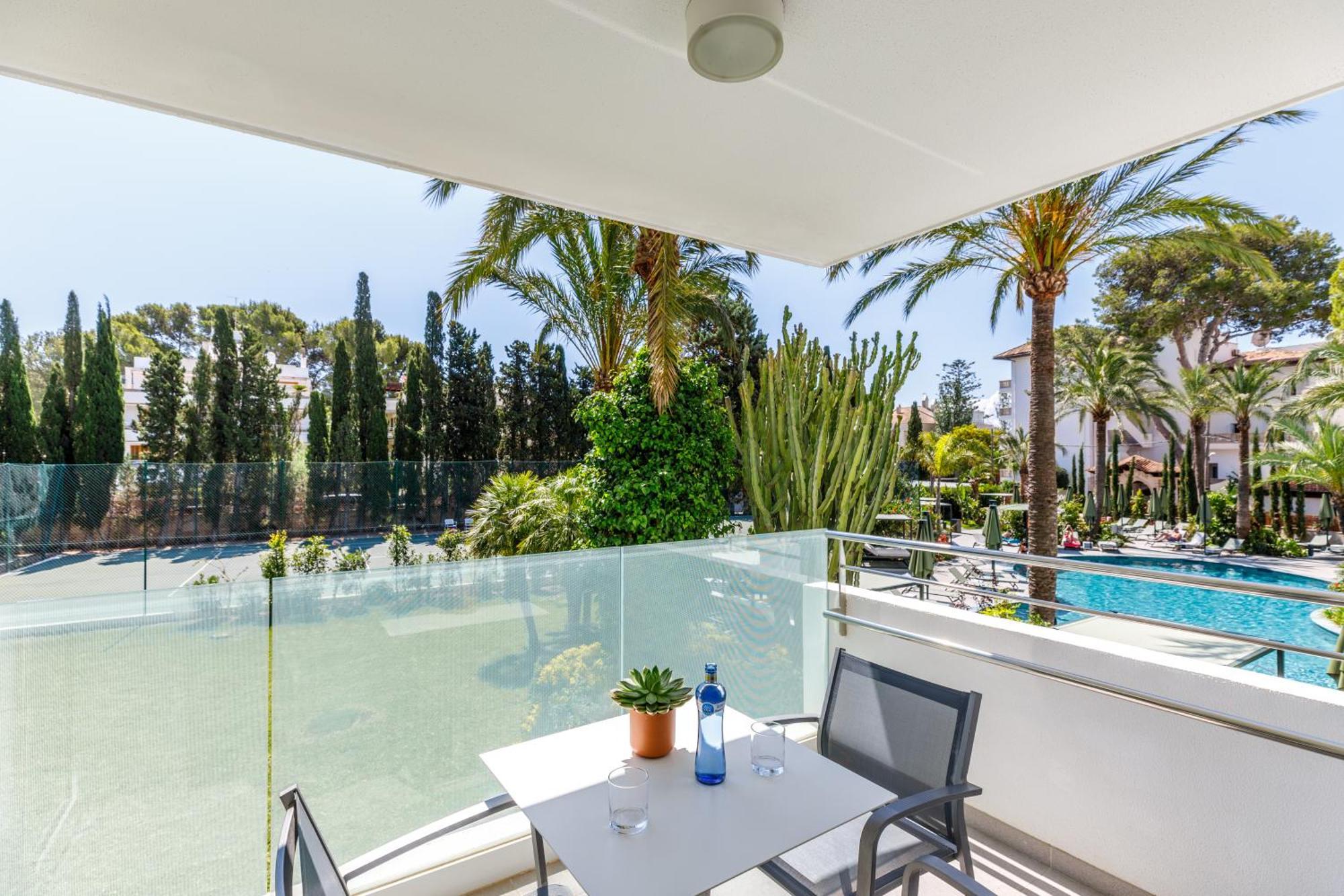 Hotel Illa D'Or & Club Apts 4* Sup Port de Pollenca Exterior photo