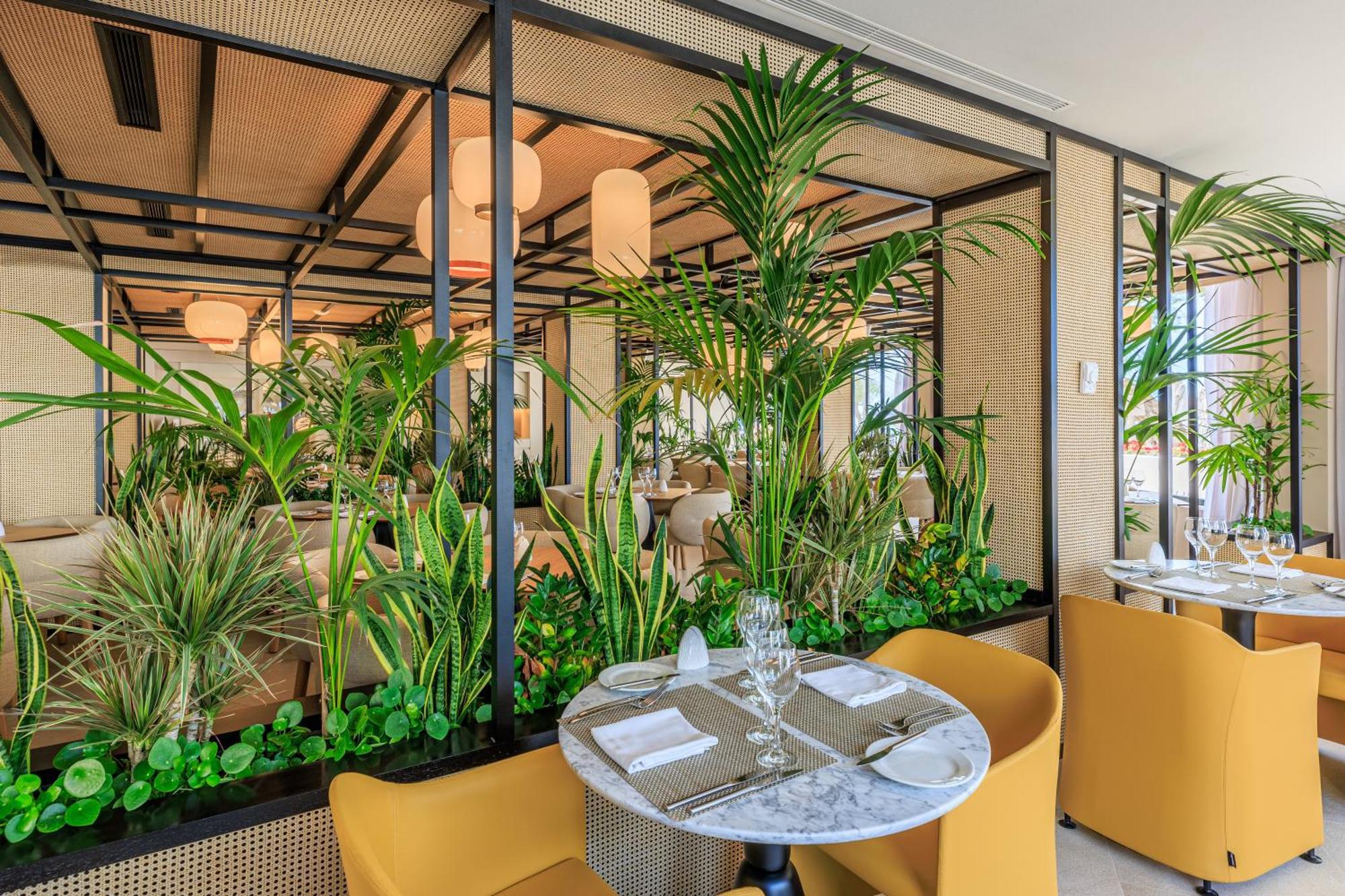Hotel Illa D'Or & Club Apts 4* Sup Port de Pollenca Exterior photo